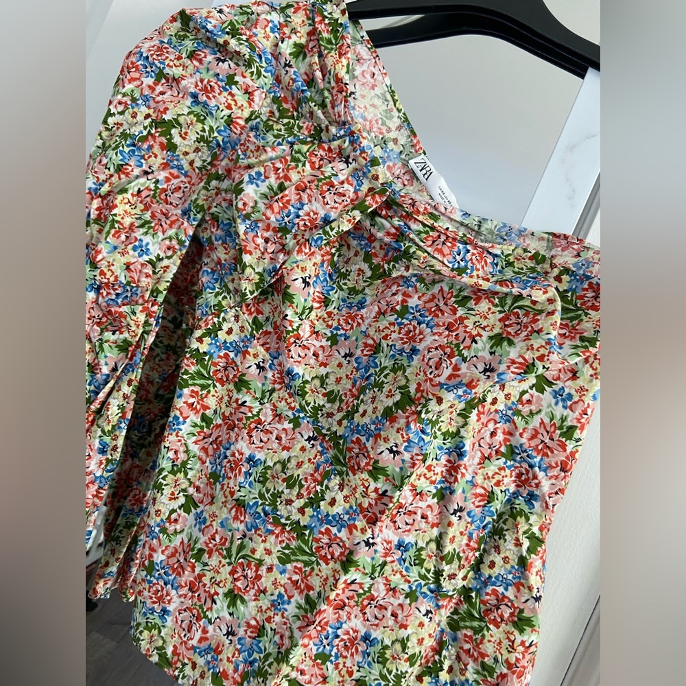 Zara top